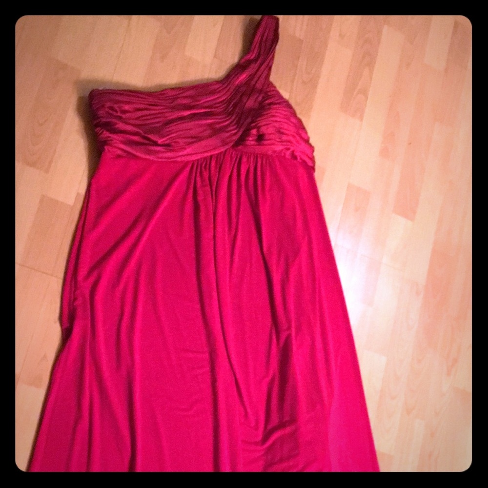 🚨SPRING CLEANING SALE 🚨Formal deep red dress